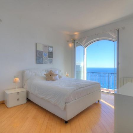 Villa Ischia Attico Sul Mare A Verezzi 보르지오 베레찌 외부 사진