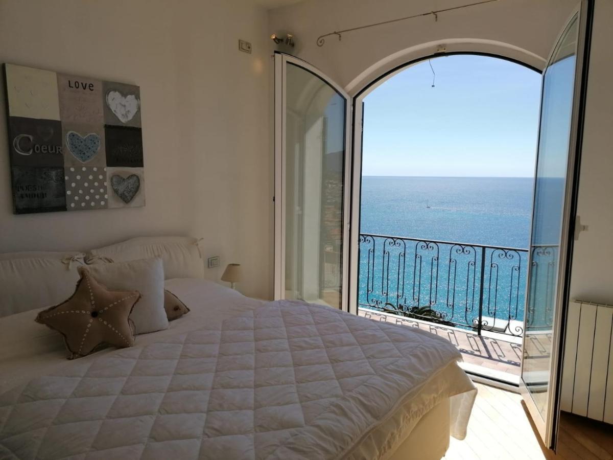 Villa Ischia Attico Sul Mare A Verezzi 보르지오 베레찌 외부 사진